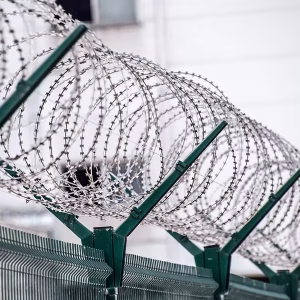 Double Galvanized Silver Razor Wire For Electric Fence